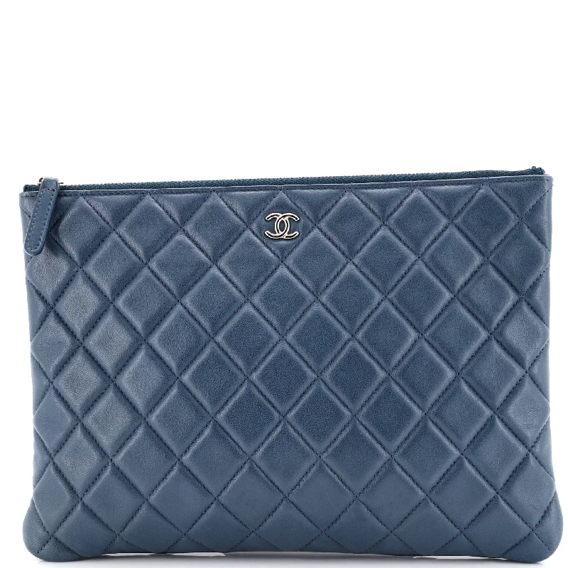 O Case Clutch Quilted Lambskin Medium